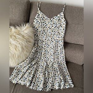 Old Navy floral spaghetti strap dress